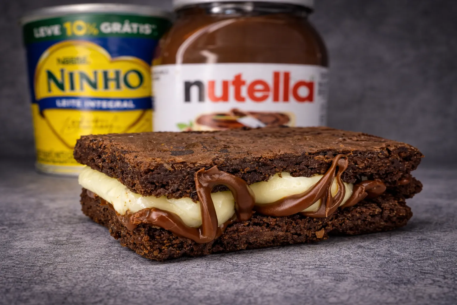 Brownie Recheado de Ninho com Nutella